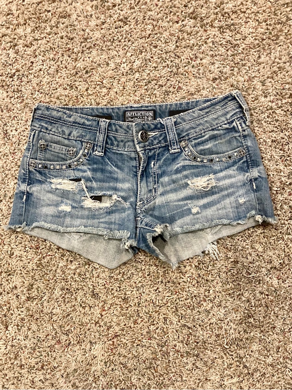 AFFLICTION VIKKI CUTOFF JEAN SHORTS